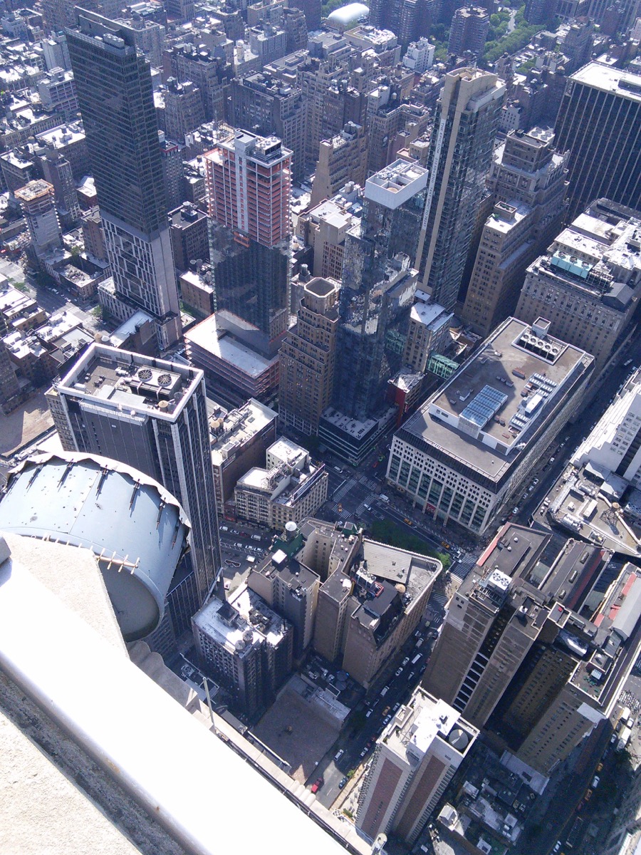 Manhattan_skies_2