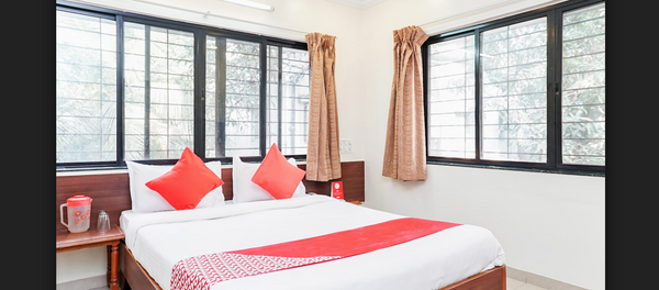 A review - Hotel Rajdeep (Swargate - Pune)